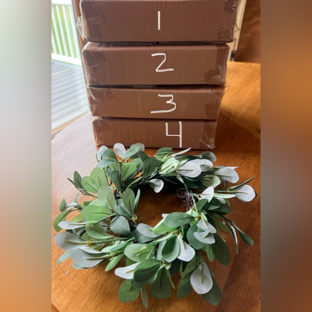Set of four centerpieces